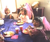Princess party.JPG (11332 bytes)